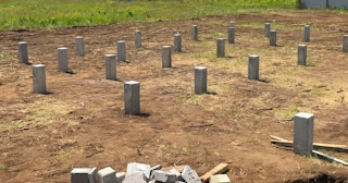 Фундамент на забивных жб сваях под ключ в Ревде - фундамент из забивных железобетонных свай цена от 3145 руб/м2